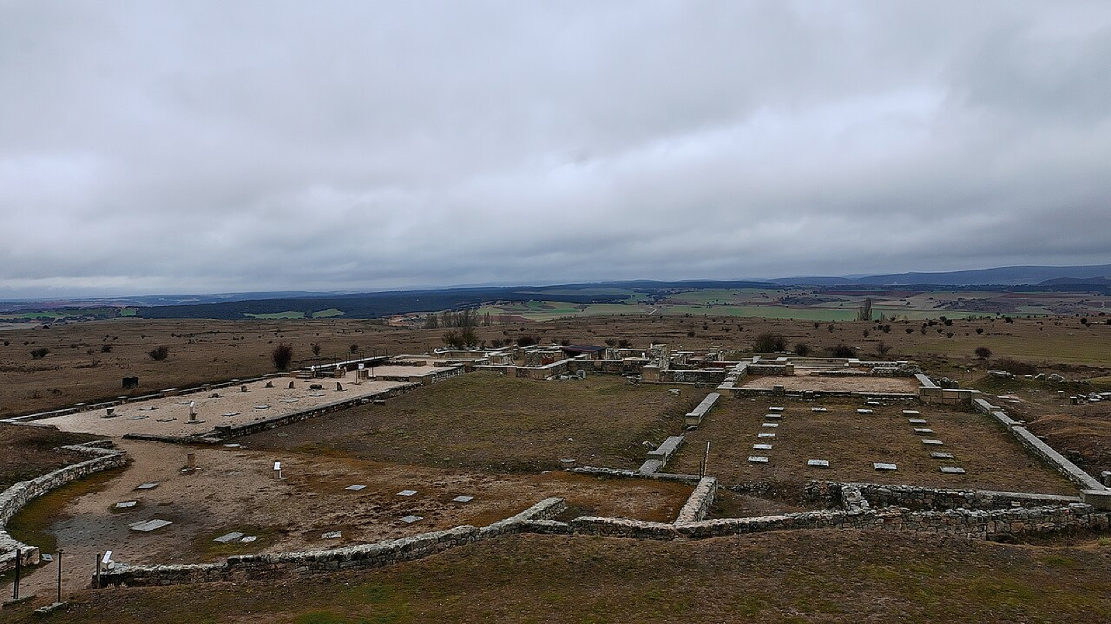 Vista de Termas romanas de Clunia Sulpicia